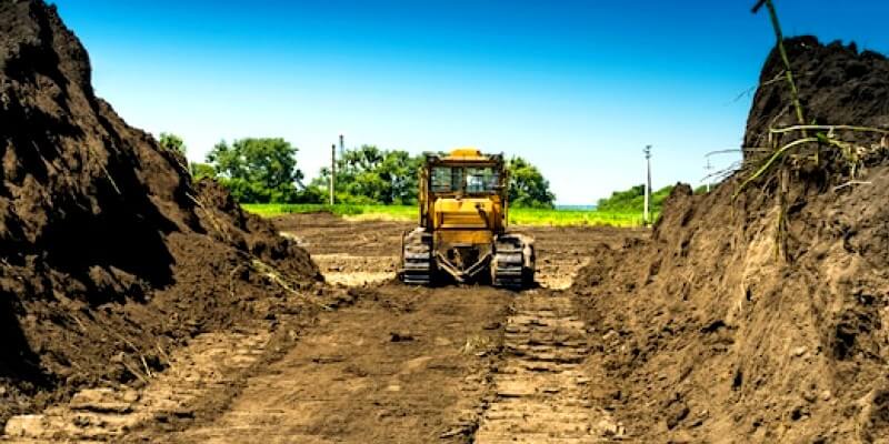 You are currently viewing Comment tasser la terre après terrassement ?