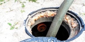 Travaux sur une Fosse spetique bouchée